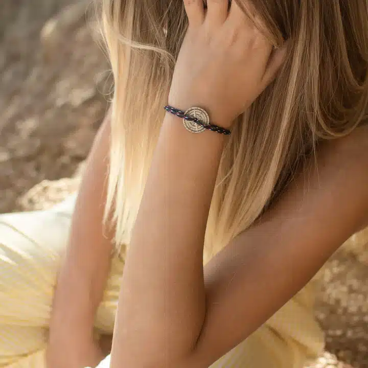 Bracelet Vieilli Cyclone Bleu marine moucheté bleu blanc rouge, Rose des Vents