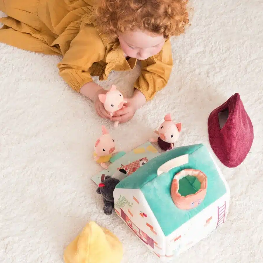Maison des Petits Cochons, Lilliputiens