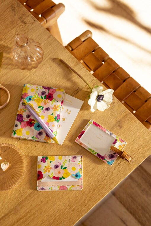 Kit de Voyage Granny, ATWS