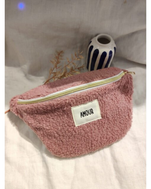 sac banane moumoute rose amour