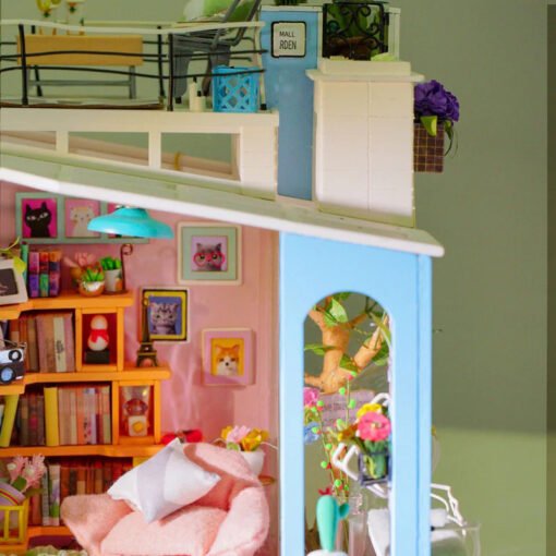 Dora's Loft, ROBOTIME – Image 9
