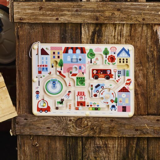 Labyrinthe magnétique en bois, Ma petite ville, VILAC – Image 5