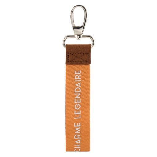 Porte-clés César, Derrière La Porte