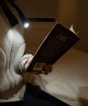 Lampe de lecture mains libres, Kikkerland