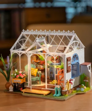 Dreamy Garden House, ROBOTIME