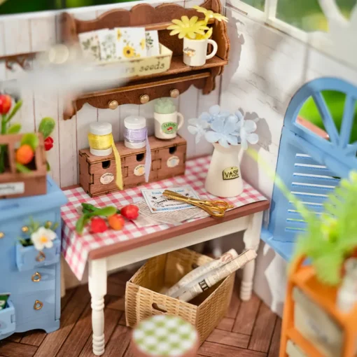 Dreamy Garden House, ROBOTIME