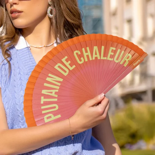 Éventail “Putain de Bouffées de Chaleur” Orange Dégradé, Fisura