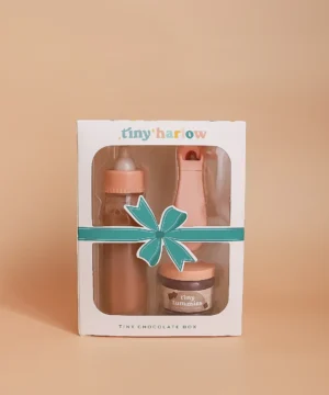 Petite boîte à chocolat, Tiny Harlow