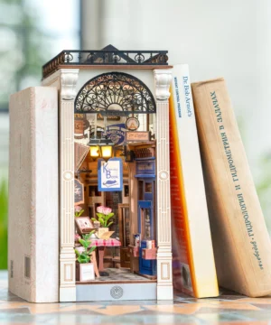Book Nook Arcade Dating, ROBOTIME