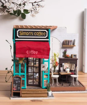 Dollhouse Simon's Coffee, ROBOTIME