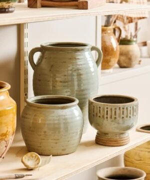 Alternative view of Pot Margot Gris Rainuré avec Anses, IB Laursen