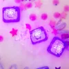 Cubes Lumineux Violet, Petit Boum