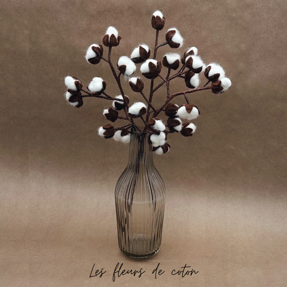 Fleur de coton en feutrine artisanale – New Heidi
