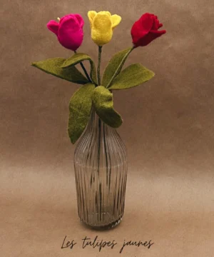 Alternative view of Tulipe Rose en feutrine artisanale – New Heidi