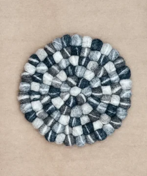 Dessous de plat boule Galet en feutrine - New Heidi