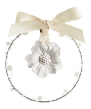 Alternative view of Couronne Parfumée en Perles Fête Nacrée Musc Irisé, Mathilde M.