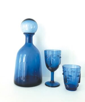 Verre à pied Visage bleu, Opjet