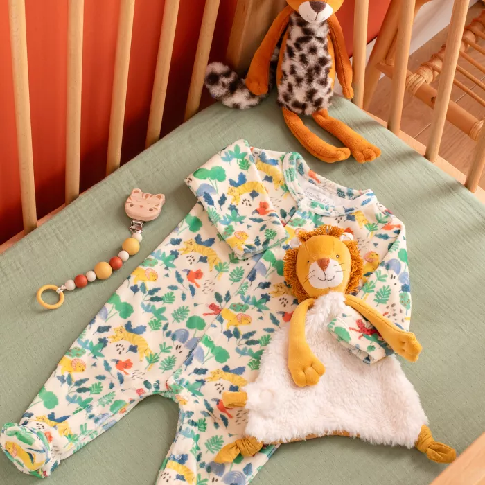 Doudou Mamba le Lion – Douceur et réconfort au quotidien, Moulin Roty – Image 3
