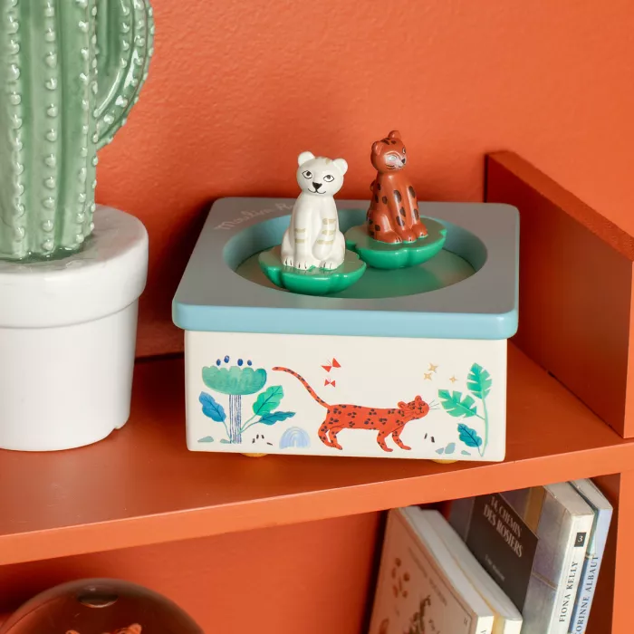 Boîte à musique La forêt Mawa – Douceur et poésie pour le coucher, Moulin Roty – Image 2