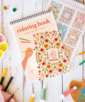 Alternative view of Carnet de coloriage & peinture Petits bonheurs, Maison Joliette