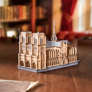 Alternative view of Cathédrale de Paris – Puzzle 3D en Bois Monument Historique, ROBOTIME