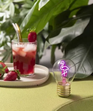 Alternative view of Lampe de Table en Forme d'Ampoule « Flamant Rose » – Bulb Fiction, Legami