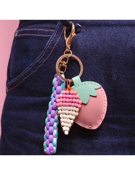 Kit Canette Bag Charm Pshiiit Strawberry Milk, La Petite Epicerie – Image 2