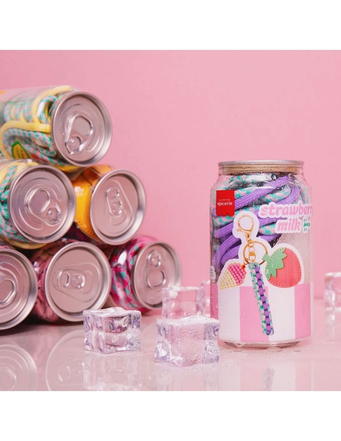 Kit Canette Bag Charm Pshiiit Strawberry Milk, La Petite Epicerie – Image 4