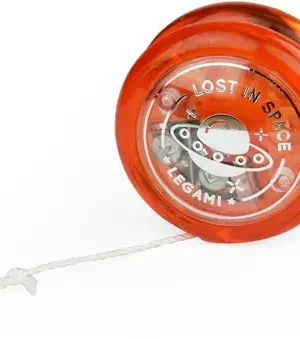 Alternative view of Yoyo, Legami