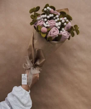 Alternative view of Branche de Gypsophile en Feutrine, New Heidi