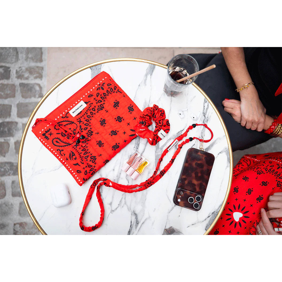 Pochette matelassée Bandana Rouge, Mon Petit Léon – Image 3