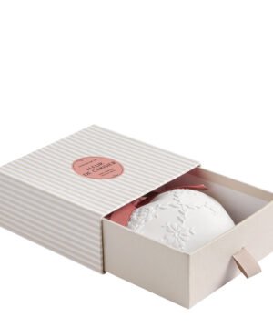 Décor parfumé Grand Cœur Brodé – Fleur de Cerisier, Mathilde M. – Image 3