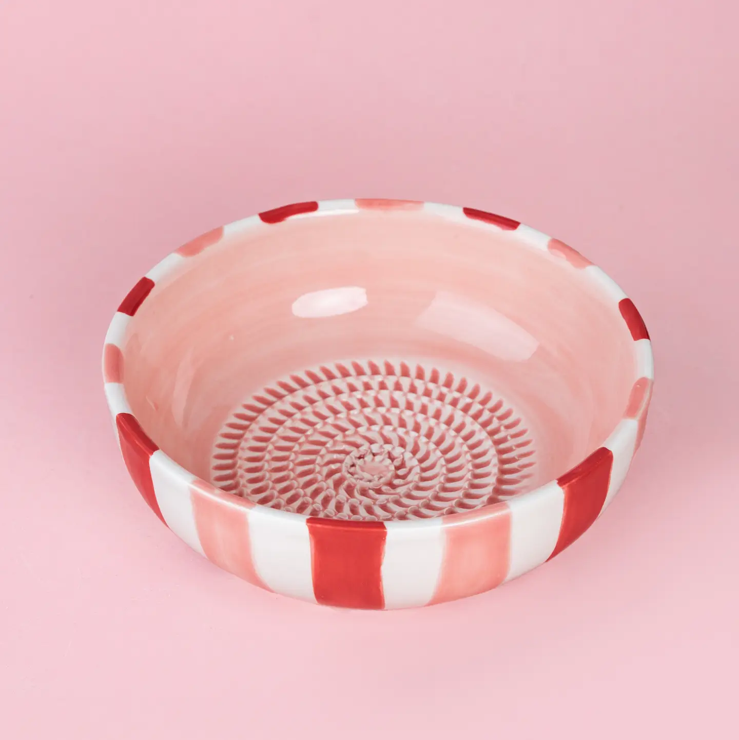 Assiette Râpe-Ail en Céramique Rose Moyen et Rouge, Tierra Cocida