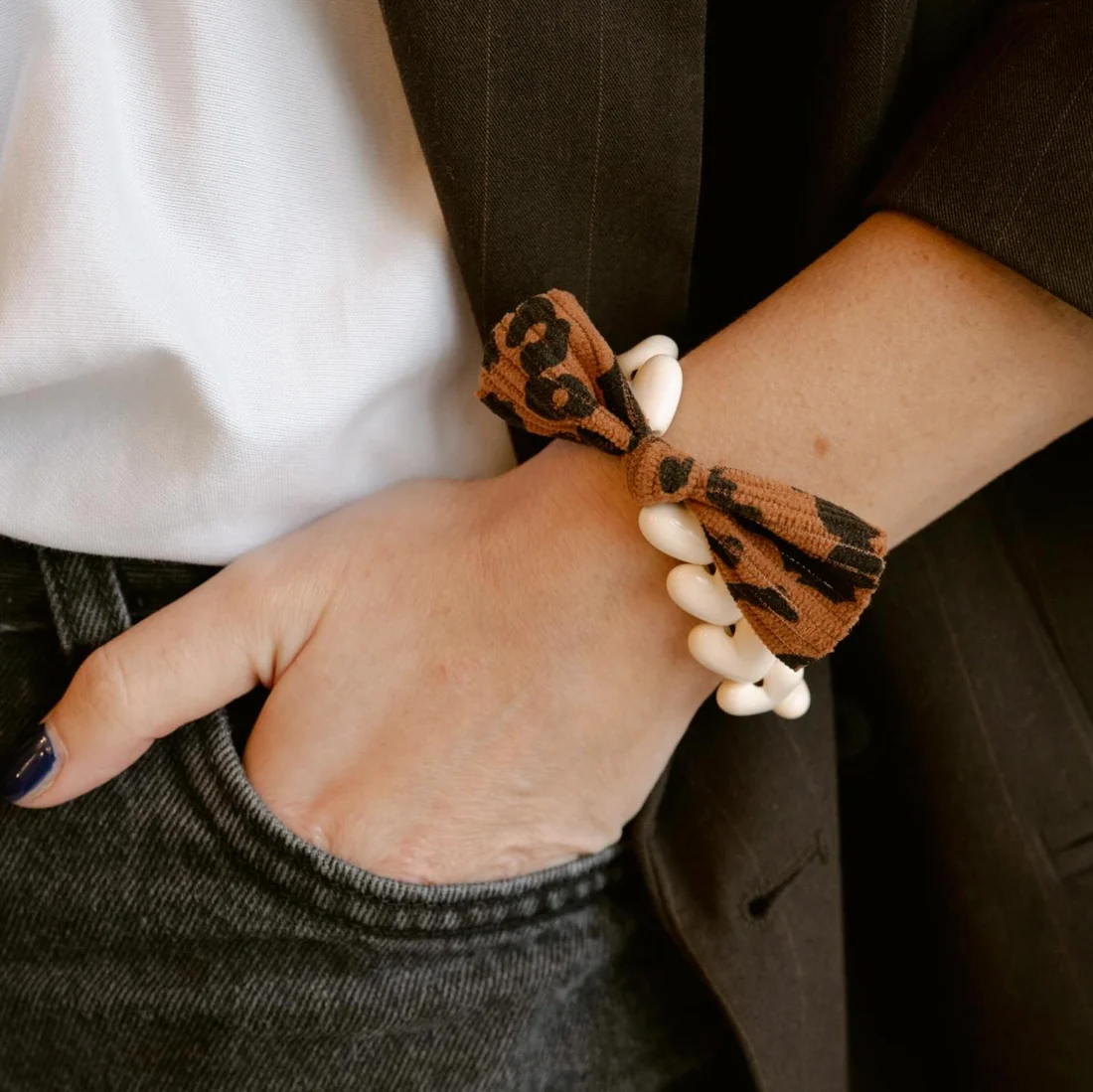Bracelet Only Beige & Maxi Nœud Léopard, Gaga – Image 2
