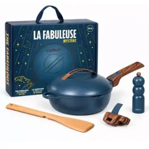 La Fabuleuse Poêle 24 cm Myrtille – Édition Noël, Cookut